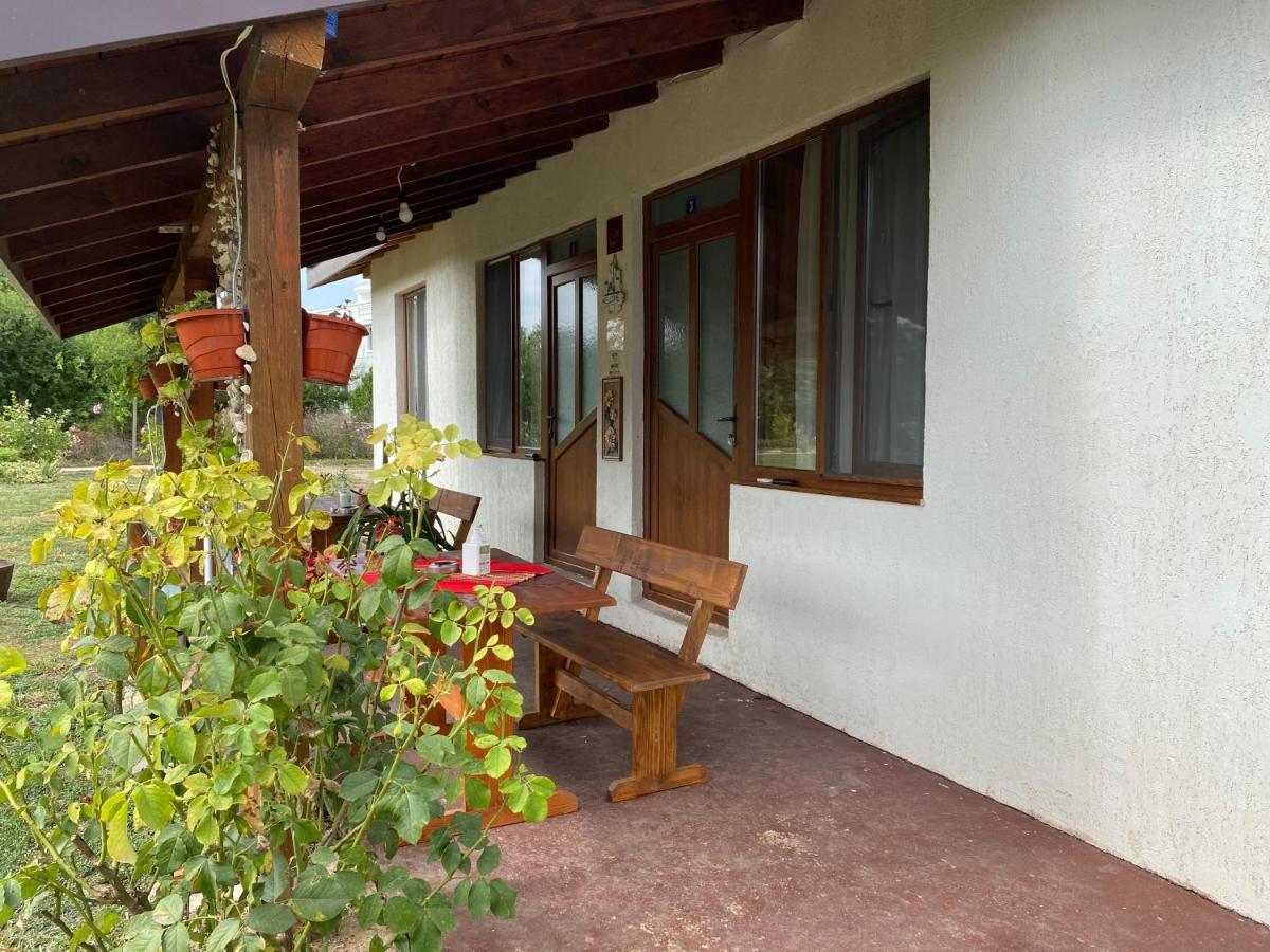 Краси Apartment Krapets  Luaran gambar